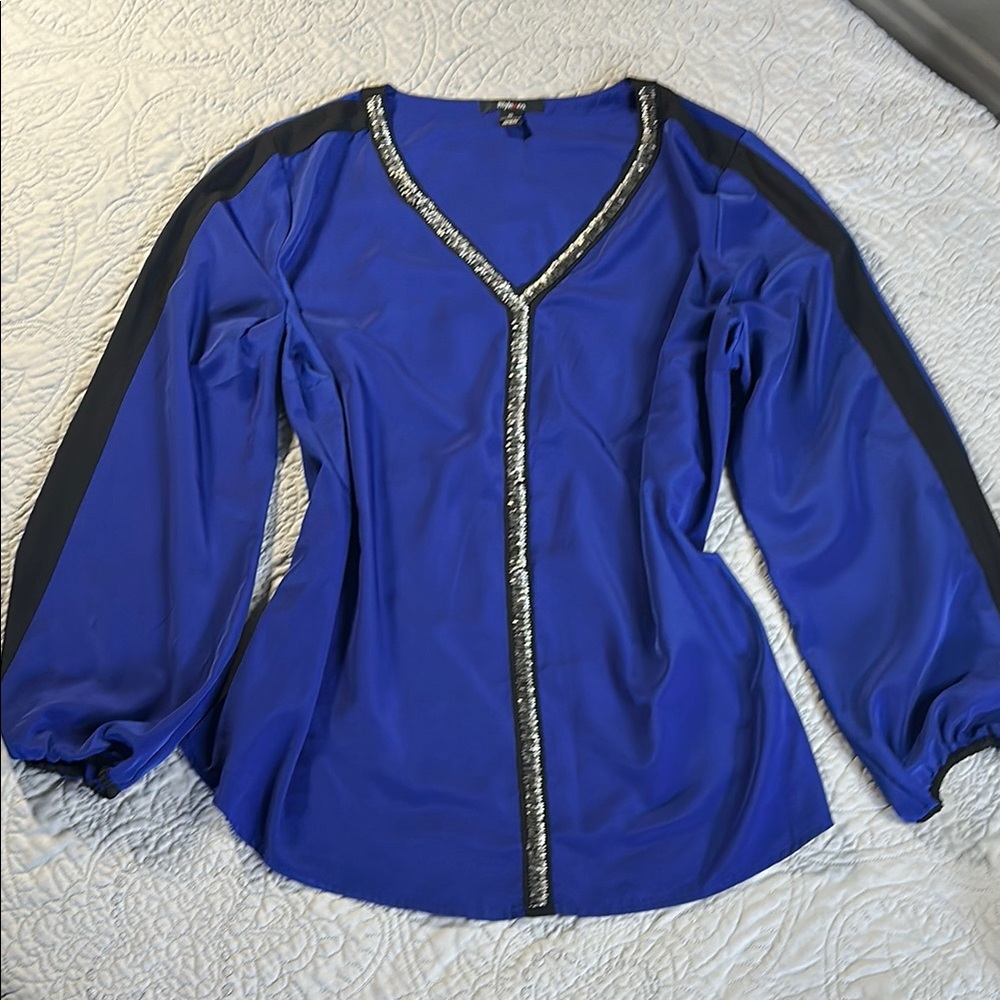 Style & Co. Blue Puff Sleeve Graphic Blouse
